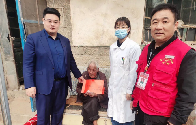 愛在重陽節(jié)，慰問暖人心